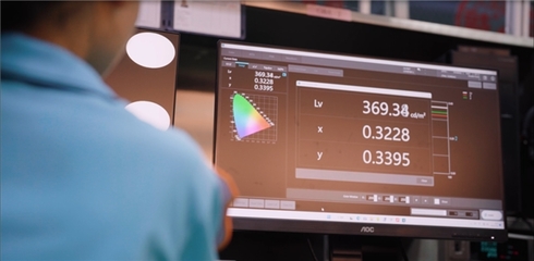 精研視訊，匠心智造 AOC商用顯示器榮膺2024年度政府采購顯示器優選品牌獎